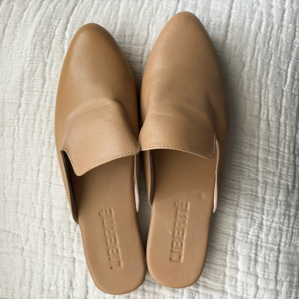Liberté Tan Mules size 8